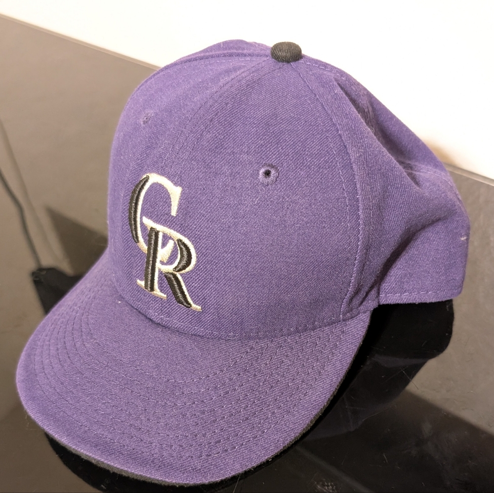 New Era Fitted Colorado Rockies On Field Authenic Collection 7-1/4 Size